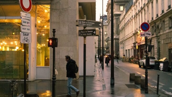 Compagnie adulte Ă Paris : guide de rencontre, conversation et attentes respectueuses