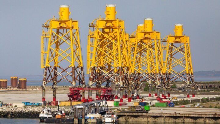 Vie nocturne adulte à Cherbourg-en-Cotentin : sortir avec discernement